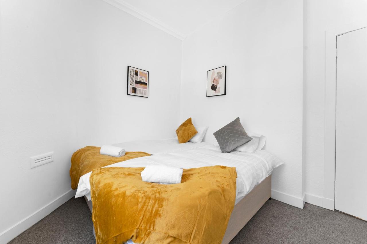 Modern & Spacious 1 Bedroom Apartment - Close To City Centre - Sleeps Up To 3 Guests Edinburgh Exteriér fotografie